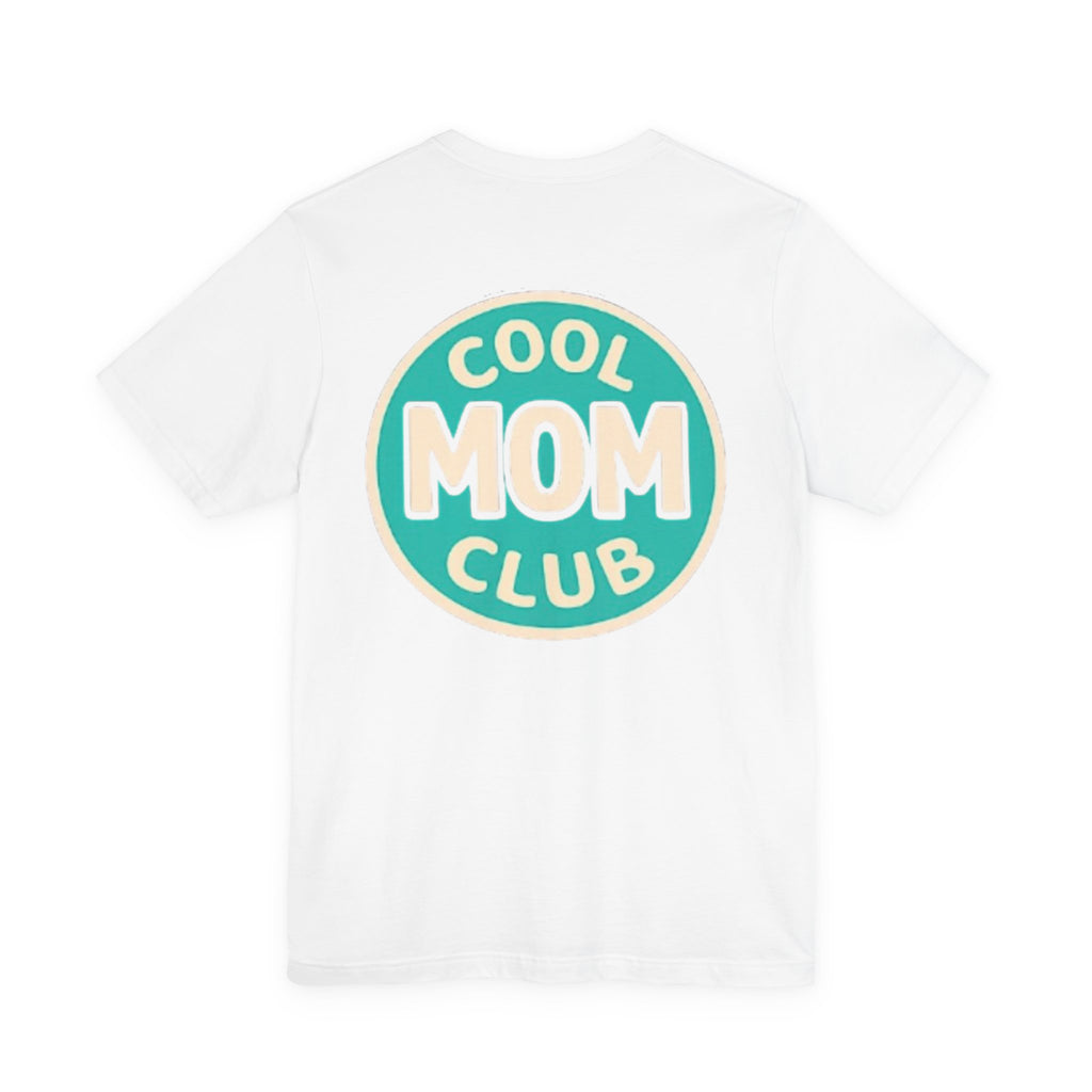 Cool Mom Club T-Shirt — 'Love Mama' Vintage Retro Mom Tee for Mother's Day